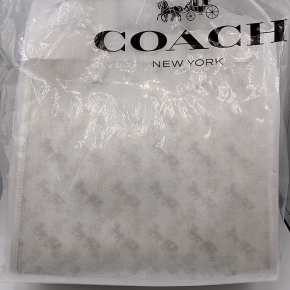 Coach Horse and Carriage Field Tote - Picture 6 of 6